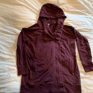 Lululemon Athleisure sweatshirt